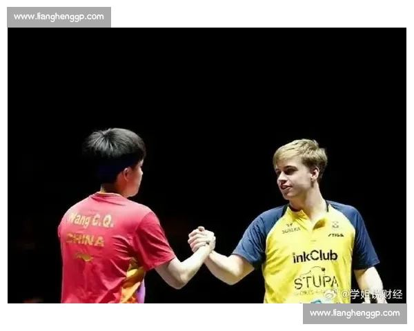 超越胜负！友谊第一，比赛第二，赛场上的温情瞬间