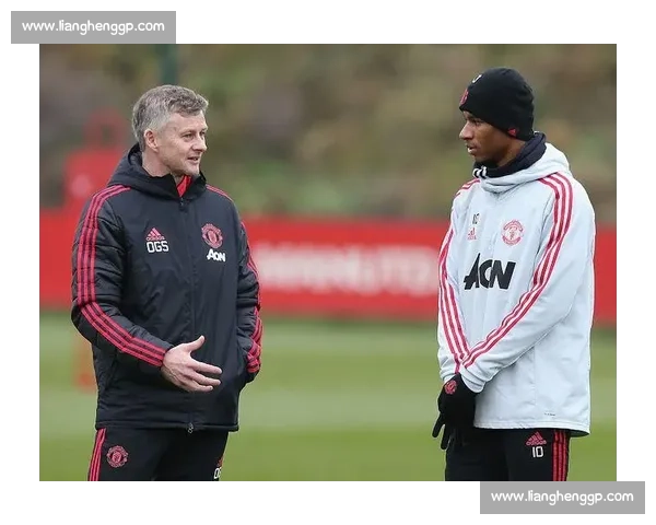 奥尔莫闪耀!莱比锡欧冠之路再添变数,球迷直呼过瘾